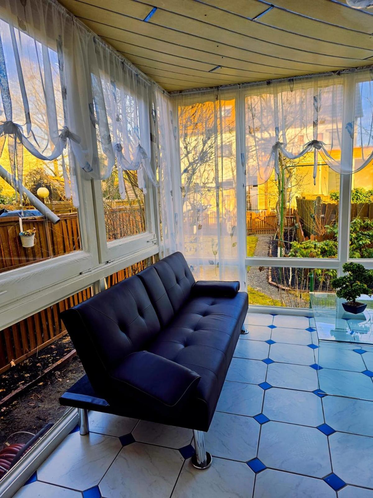 B&R Ferienhaus In Der Naehe Des Flughafens Norimberga Esterno foto