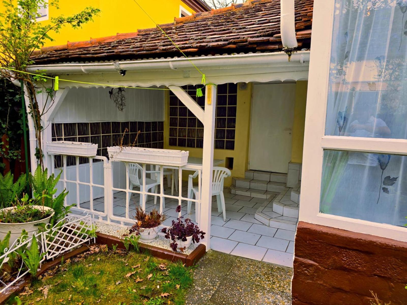 B&R Ferienhaus In Der Naehe Des Flughafens Norimberga Esterno foto